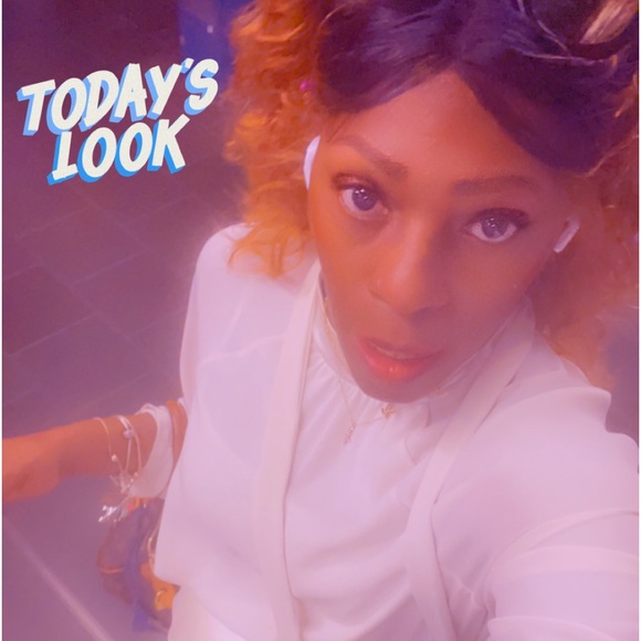 FYI: . In my apartment. Discount items. - Picture 8 of 15